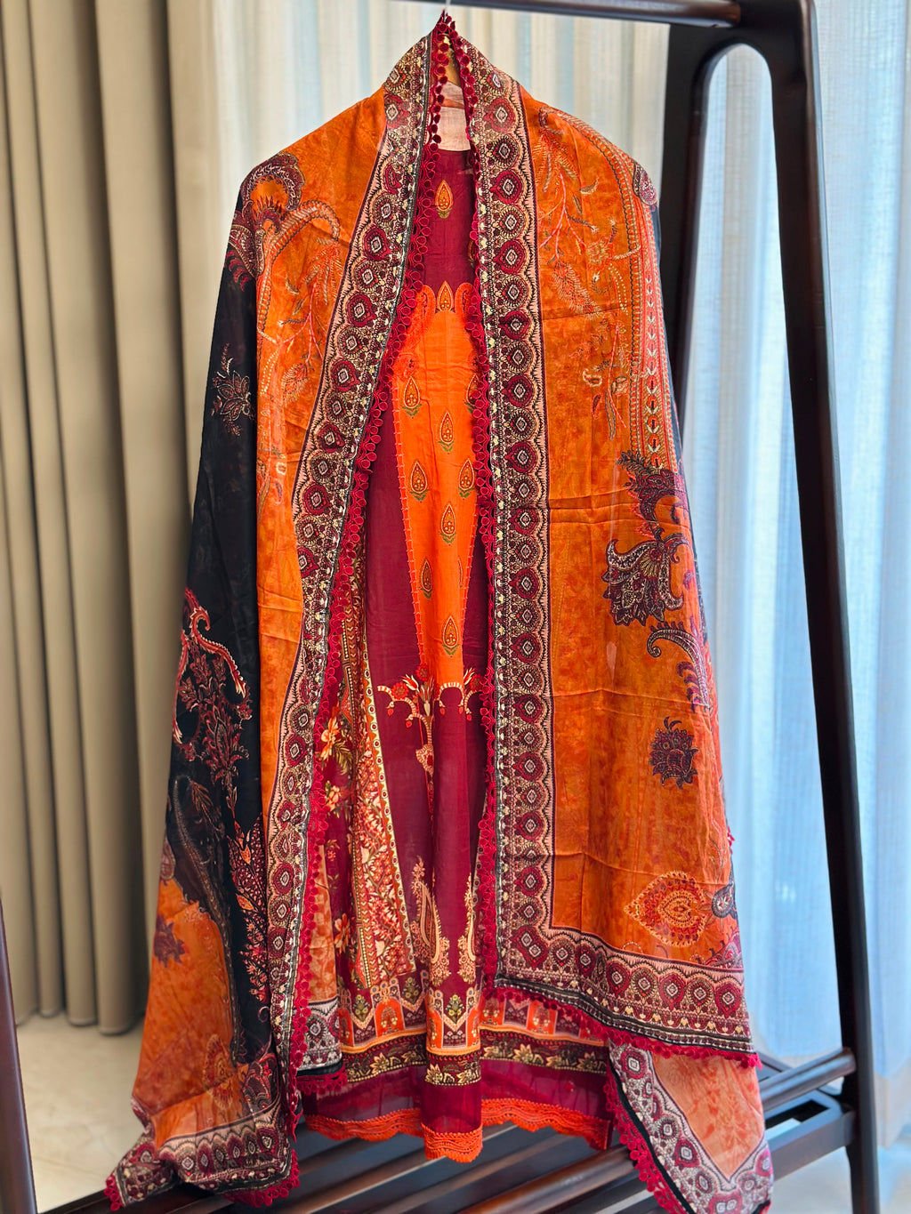 FIRDOUS STITCHED LAWN SUIT