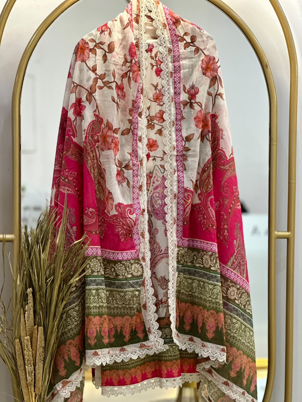 FIRDOUS STITCHED LAWN SUIT