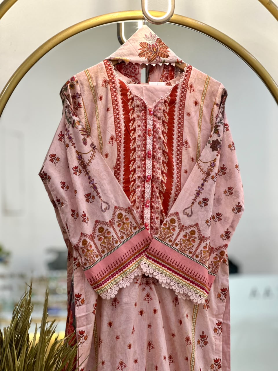 FIRDOUS STITCHED LAWN SUIT