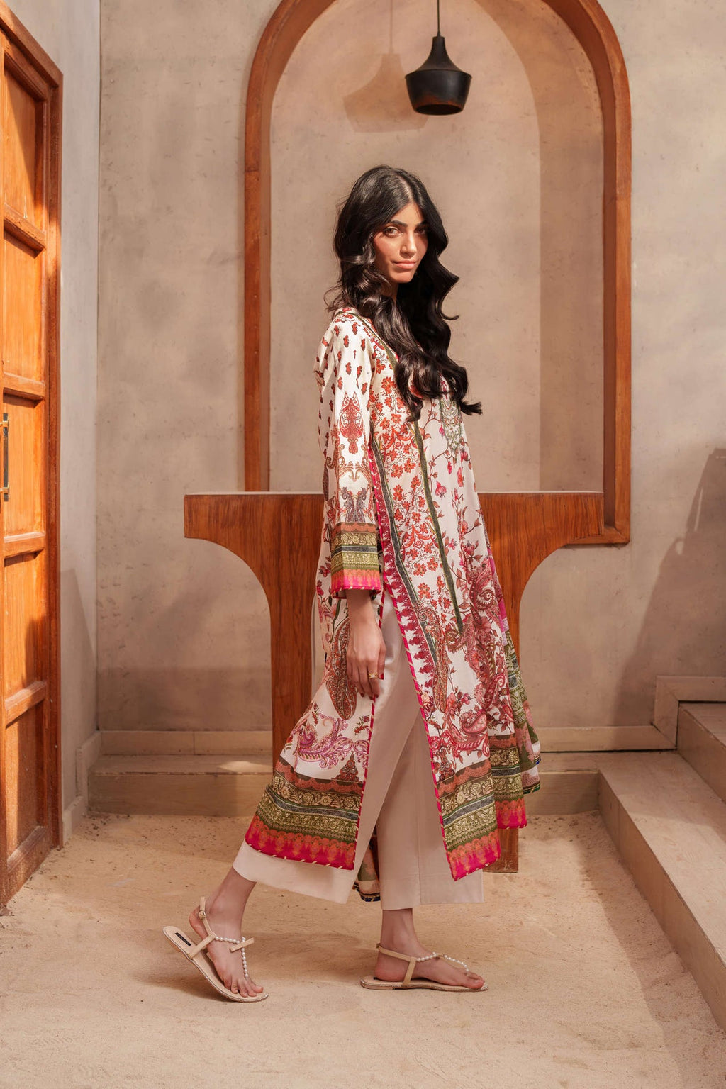 FIRDOUS STITCHED LAWN SUIT